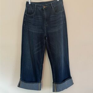 NWOT HALARA Women's Blue Cuffed Ankle Jeans size Med